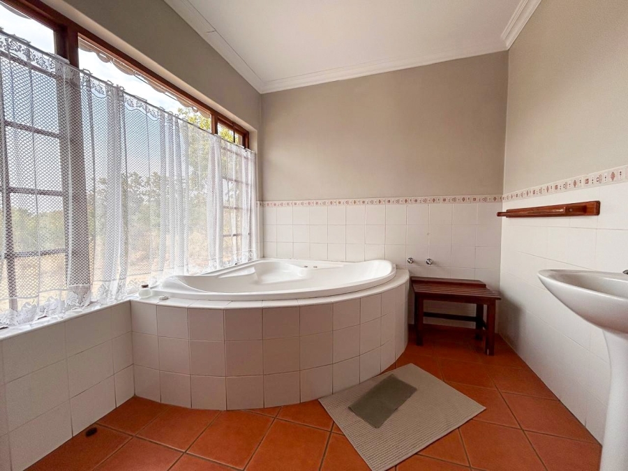 4 Bedroom Property for Sale in Potchefstroom Rural North West